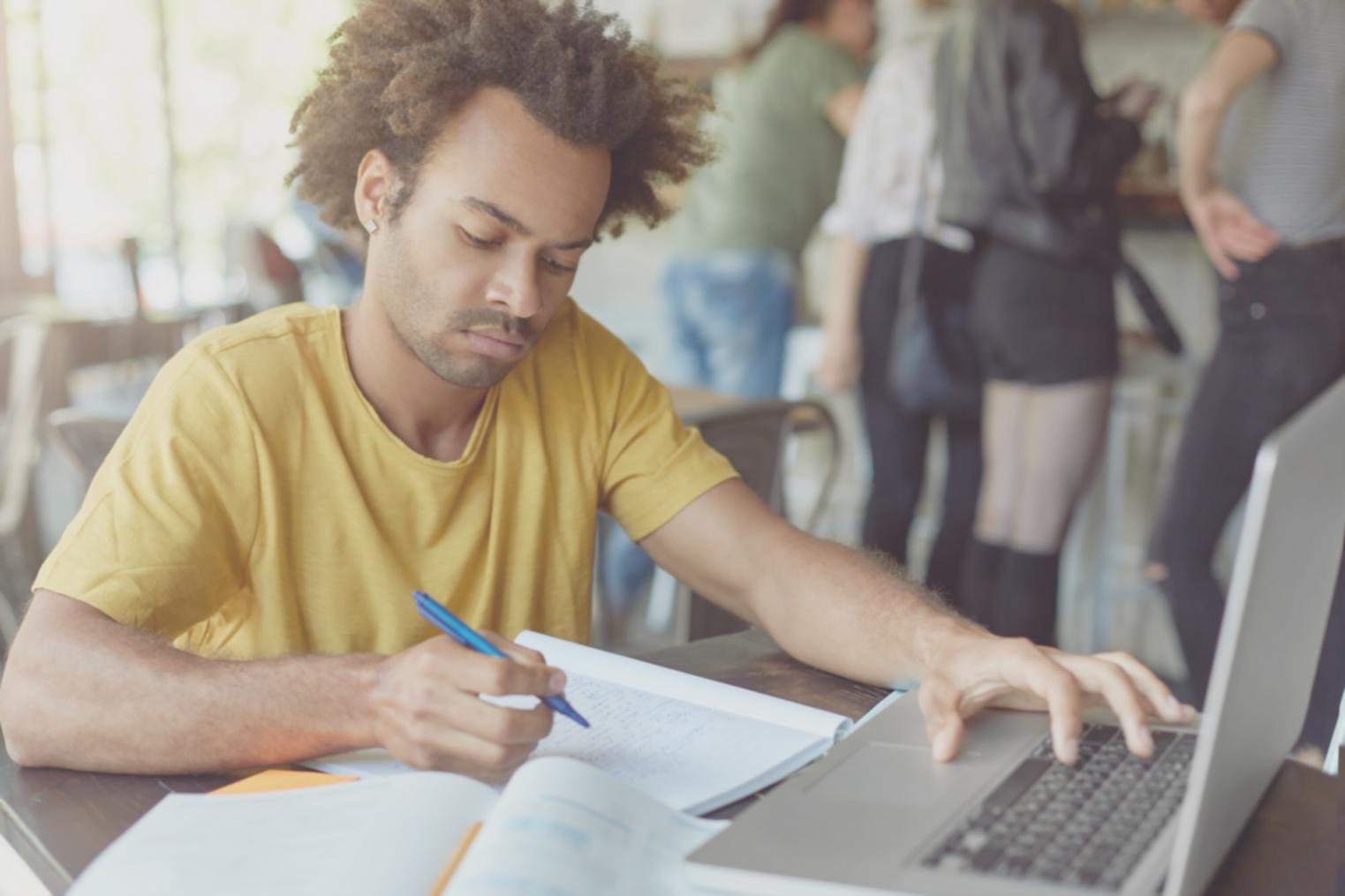 Environnement d'apprentissage et de travail collectif